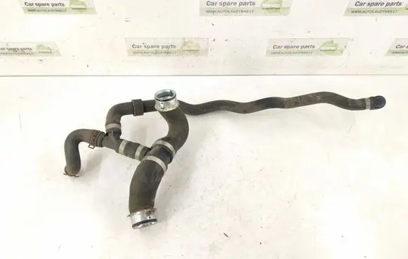 Mercedes-Benz C W204 Engine coolant pipe/hose DALISID4380 2045018282 2048308596