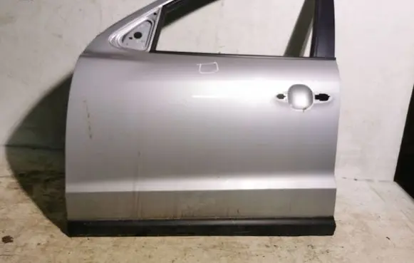 Hyundai Santa Fe Front door