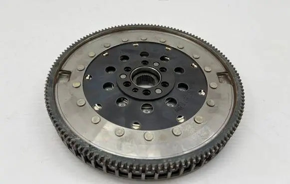 Mercedes-Benz CLA C118 X118 Flywheel A2820301400