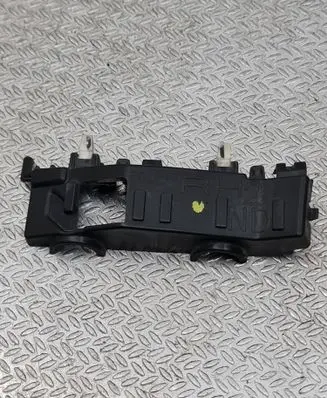Hyundai Tucson TL Front bumper mounting bracket 86516D7000