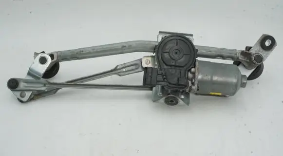 Front wiper linkage and motor