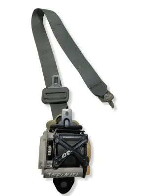 Infiniti FX Front seatbelt N1917 T4903