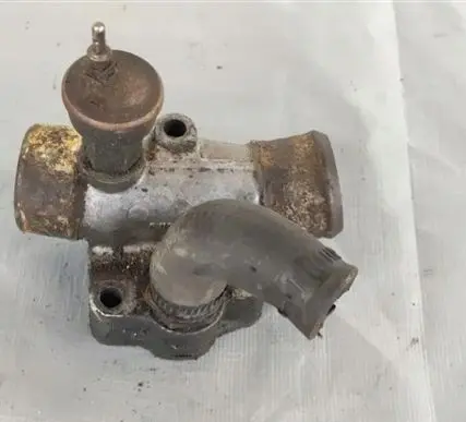 Mercedes-Benz SL R107 Engine coolant pipe/hose R1162011430