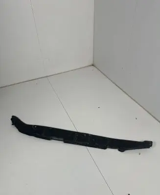 Audi Q7 4M Fender end trim 4M0821112