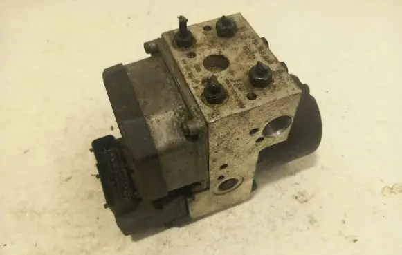 Audi A6 S6 C5 4B ABS Pump 0273004285 02696