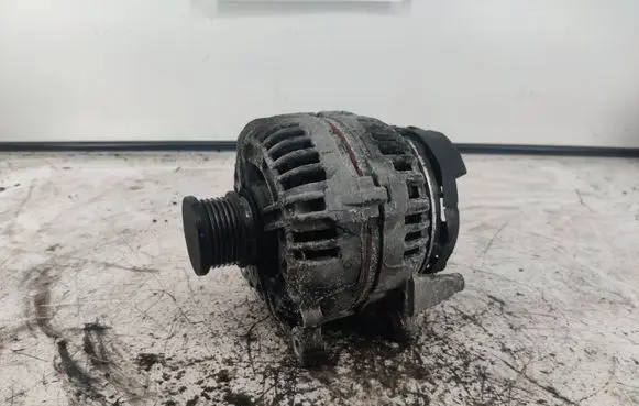 Audi A5 8T 8F Generator/alternator 03G903016E