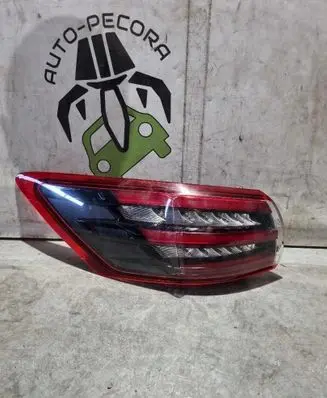 Rear/tail lights