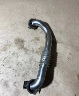 Ford Focus EGR valve line/pipe/hose FM5Q9D477AA