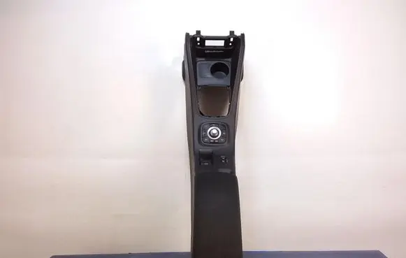 Renault Megane III Armrest 969100019R