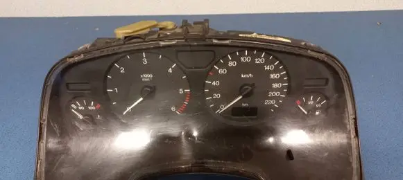 Opel Zafira A Speedometer (instrument cluster) 09228757EJ 03200165 351184000
