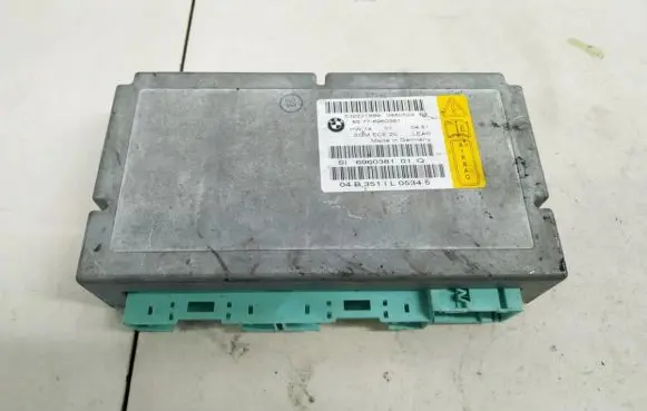 BMW 5 E60 E61 Airbag control unit/module 65776960381 65.77-6960381