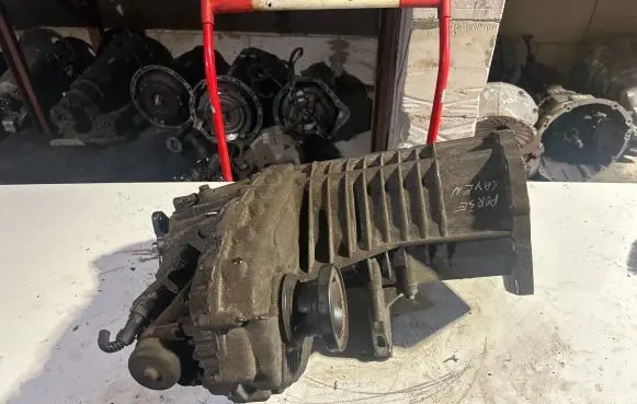 Porsche Cayenne (9PA) Gearbox transfer box case 0AD341040T