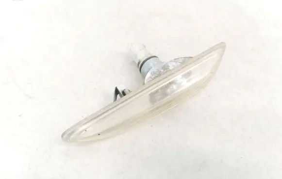 BMW 3 E46 Front fender indicator light 69113715 71657421