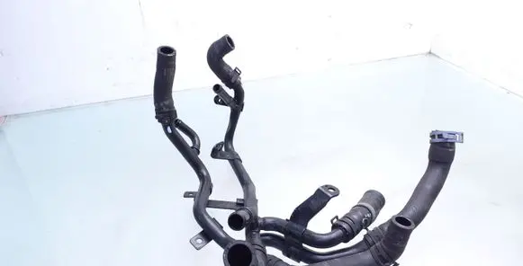 Audi A4 S4 B9 Engine coolant pipe/hose 04L122157CC 04L121058AP 04L121157AQ