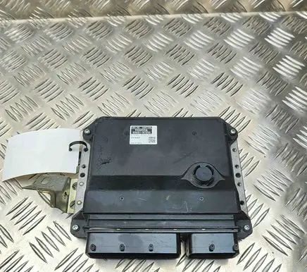 Toyota Prius (XW30) Engine control unit/module 2754008762 8966147200