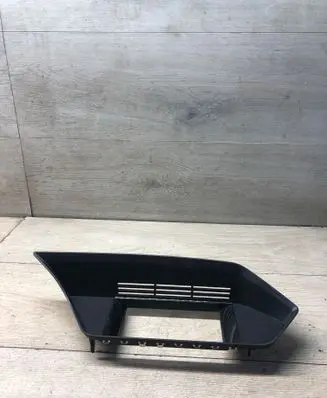 Mercedes-Benz E W212 Radio/GPS head unit trim A2126801236