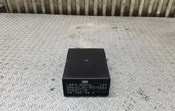 BMW 5 E39 Fuel injection pump control unit/module 55892110