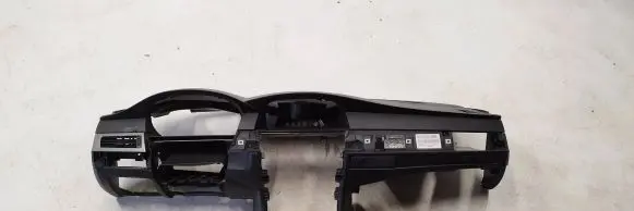 BMW 5 E60 E61 Dashboard 7063290 7034108