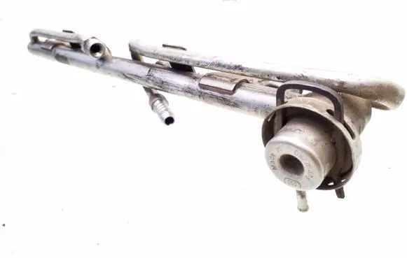 Volkswagen PASSAT B5 Fuel main line pipe 058133681 078133534C 0280160575