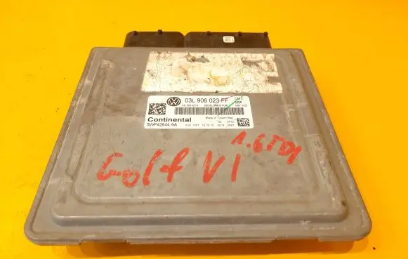 Volkswagen Golf VI Engine control unit/module 03L906023FF 5WP42644AA