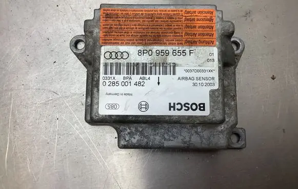 Audi A3 S3 8P Airbag control unit/module 8P0959655F 0285001482 30102003