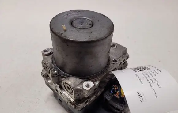 Mazda 6 ABS Pump GDK4437A0 1338006980