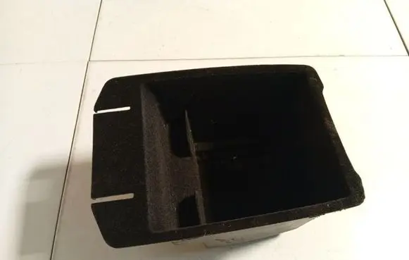 KIA Sorento Glove box 