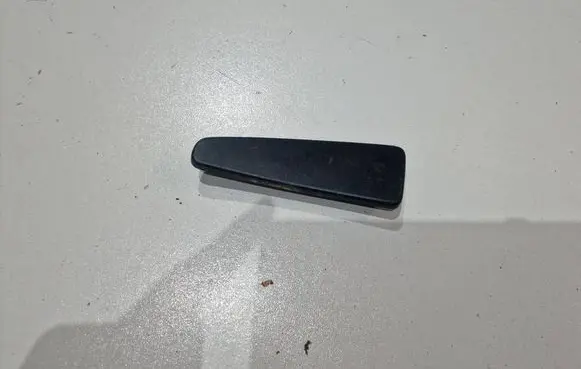 Audi A4 S4 B9 Other front door trim element 8W0837308