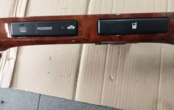 Toyota Avensis T250 Cup holder 28N0V2003