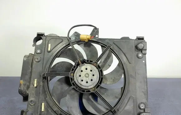 Audi A2 Electric radiator cooling fan 8Z0959453B