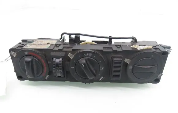 Mercedes-Benz Vito Viano W638 Interior fan control switch 5HB00805706 A0008306185KZ