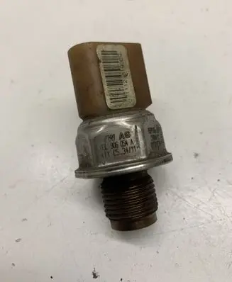 Fuel pressure sensor