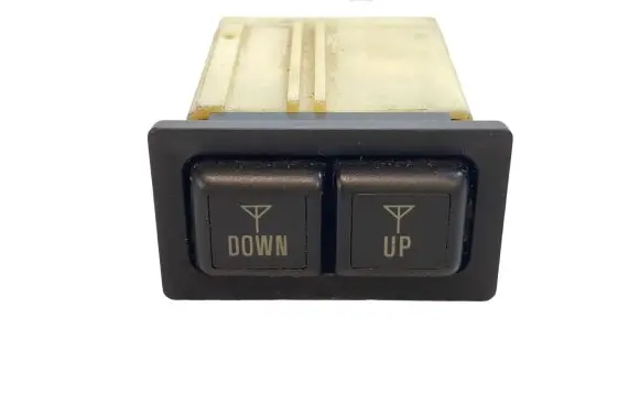 Toyota Land Cruiser (HDJ90) Aerial antenna switch 156798 K4651