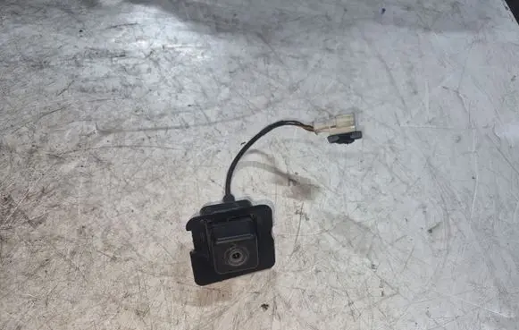Mercedes-Benz R W251 Reversing camera A2518200497 76F00388