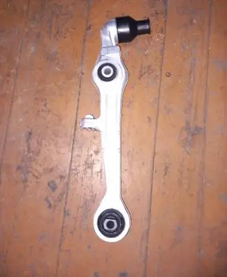 Volkswagen PASSAT B5 Front control arm 4D0407151P