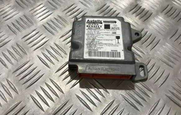 Renault Scenic I Airbag control unit/module 8200117652b 600639500