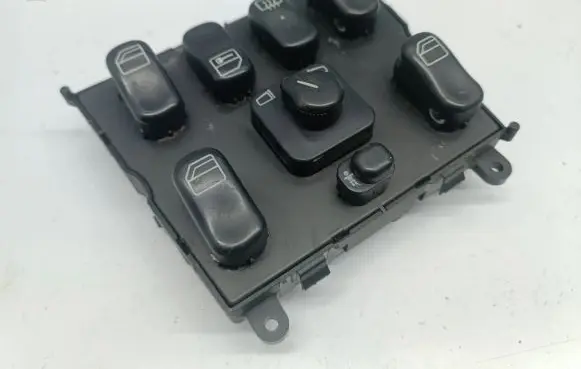 Mercedes-Benz ML W163 Electric window control switch A1638206610