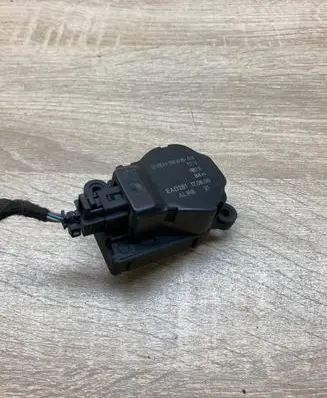 Ford Mondeo MK IV Air flap motor/actuator 3M5H19E616AB EAD251