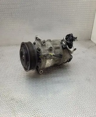 Volvo XC60 Air conditioning (A/C) compressor (pump) P31332528