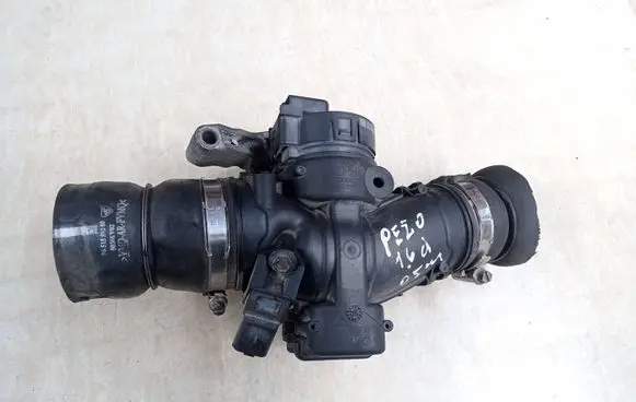 Peugeot 407 Throttle valve 9660030480