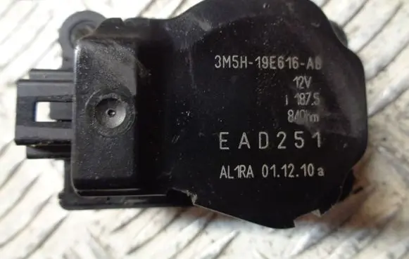 Ford Grand C-MAX Air flap motor/actuator 3M5H19E616AB