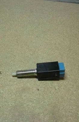 Clutch pedal sensor
