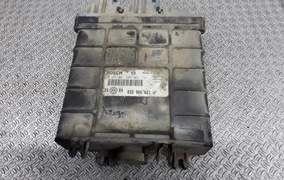 Volkswagen Golf III Engine control unit/module 0281001308 028906021AF