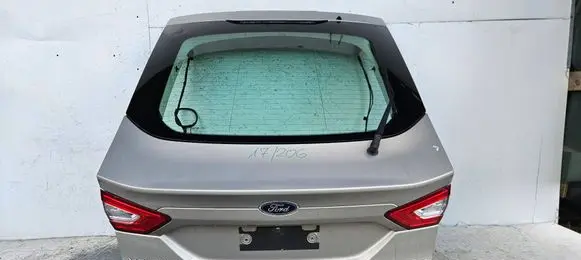 Ford Mondeo MK V Tailgate/trunk/boot lid 
