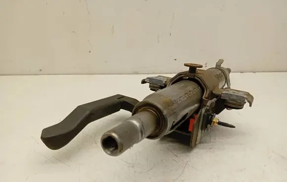 Opel Astra H Steering wheel axle 13182345 278053053