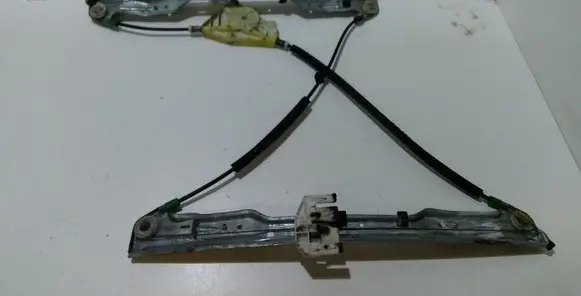 Citroen C5 Front window lifting mechanism without motor