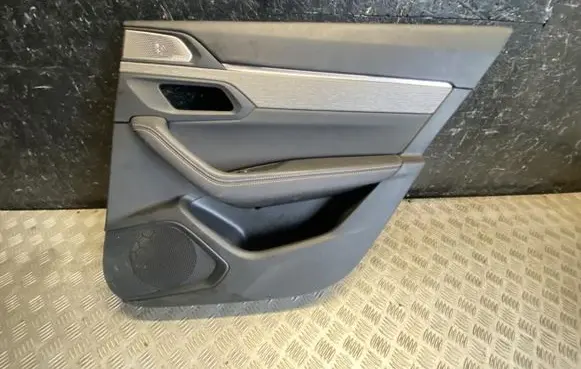 Peugeot 508 II Front door card panel trim 2013522X