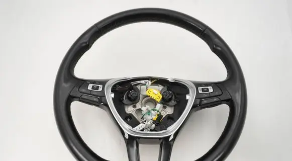 Volkswagen Tiguan Steering wheel 5TA419091AE