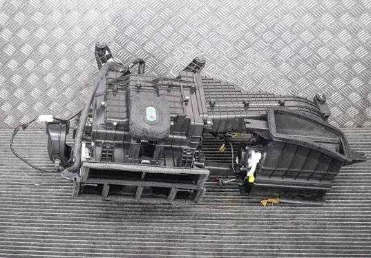 Interior heater climate box assembly