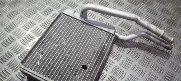 Ford Focus Heater blower radiator
